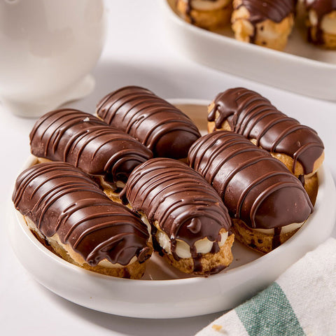 Desserts and bakery